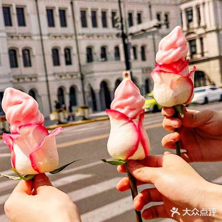 强推!外滩这家蟹黄面,鲜到我想原地封神