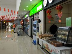 -窦店服务区-停车场