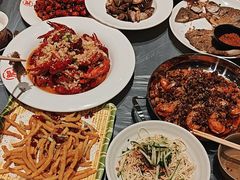 -肥肥虾庄·金牌油焖大虾(杨园滨江时代walk店)