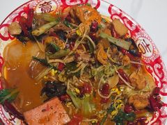-嗨辣小聚·盘锦河蟹·海鲜烧烤龙虾(盘锦十年好店)