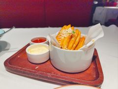 -阿妮叶李(光谷世界城店)