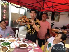 -小陆莲花蟹园农家乐(莲花岛店)