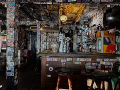 -Smugglers Inn, Hong Kong