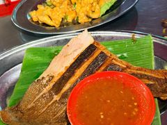 -黄亚华小食店(Jalan Alor)