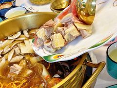 -阿鹏故事野生菌火锅(古城店)