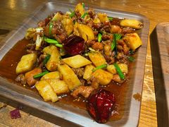 -隔壁老王·家常云南菜(皇冠店)