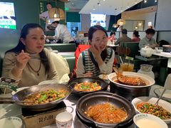 -费大厨辣椒炒肉(高铁吾悦广场店)