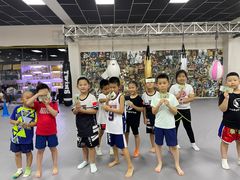 -拳义格斗搏击散打泰拳拳击俱乐部(裕华店)