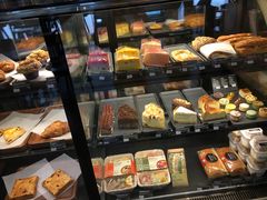 面包甜点陈列柜-星巴克臻选(沈阳万象城店)