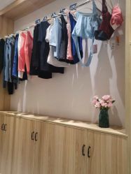 -静待花开瑜伽尊巴会馆