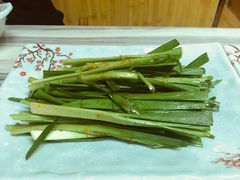 烤韭菜-盛爱家烤肉店(五泉总店)