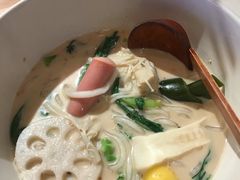 -阿上阿上麻辣香锅&麻辣烫(朝阳蓝色港湾店)