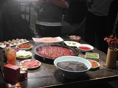 -红九格老火锅(三峡广场店)