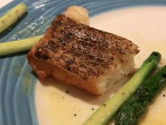 煎三文鱼-圣丰索菲特·法国餐厅