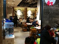 大堂-小牛叔鲜切牛肉·火锅·烤肉自助(公济桥路店)