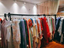 -汉仪华裳汉服馆(打浦桥店)