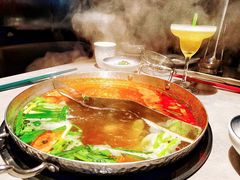 -伴山牛贵州黄牛肉火锅·苗疆非遗艺术餐厅(上海首店)
