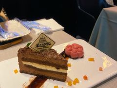 巧克力蛋糕-YUE·6·西式融合餐厅(外滩六号店)