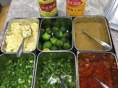 -四川小胡子海鲜(丁村万人海鲜广场店)