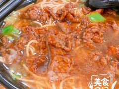 滑炒牛肉面-董记面馆(漳州二路店)