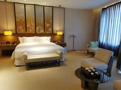 -上海衡山路十二号华邑酒店