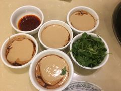自制酱料-月圆火锅(宁海东路二店)