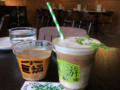 -小巨场咖啡