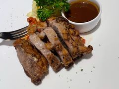 烤黑胡椒羊外脊配德式面条-兰特伯爵西餐厅·啤酒屋(方庄店)