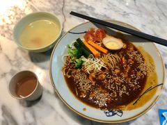 -轻捞慢起面馆(新世界百货店)