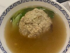 美龄狮子头-南八仙·老上海味道(南京东路店)