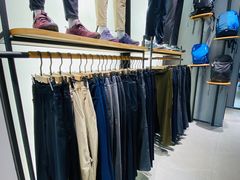 -王府井奥莱临潼小镇(临潼店)