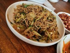 -蒙亨·手把肉·蒙古包文化主题餐厅(天恒广场店)