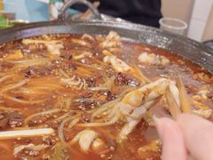 -鸿顺老铁锅美蛙鱼府(解放碑店)