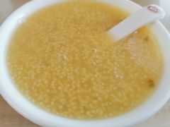 -闫家驴肉老店(华电一校店)