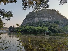 -星湖旅游景区七星岩