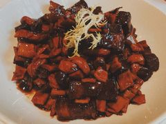 红烧肉炒笋丁-玫瑰厅上海菜(兴国路店)