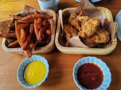 -8PINTS八品脱·日料·烧鸟·精酿小酒馆(莘庄店)