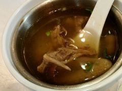 -双子楼大酒店(城开国际写字楼店)
