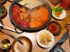 -巴卤社老火锅(财富店)