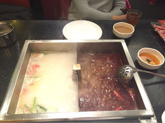 -焱三乐四川火锅店(经纬街店)