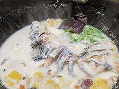 -鲜潭蒸汽石锅鱼(五道口购物中心店)