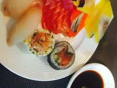 -岷山饭店-芝芝自助餐厅