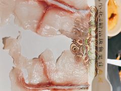 -老牌坊云南鱼豆花火锅(哈西万达店)