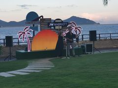 -JW万豪厨房餐厅·滨海草坪烧烤·海鲜·海景(三亚绿发山海天JW万豪酒店)