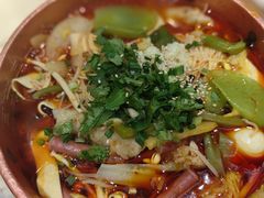 -成都你六姐·牛肉冒菜(城市集市合生汇店)