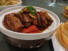 -鸿星花园酒家(银亿家园店)