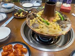 -岳记兴隆·青城腊排铜火锅(融创店)