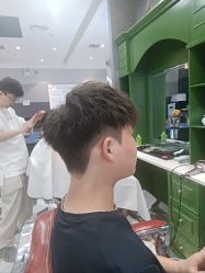 -可大男士理发馆