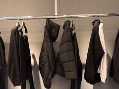 -BALENCIAGA(德基广场店)