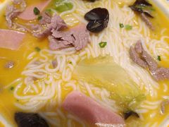 -粉小主·贵州酸汤牛肉粉(南京仙林金鹰店)